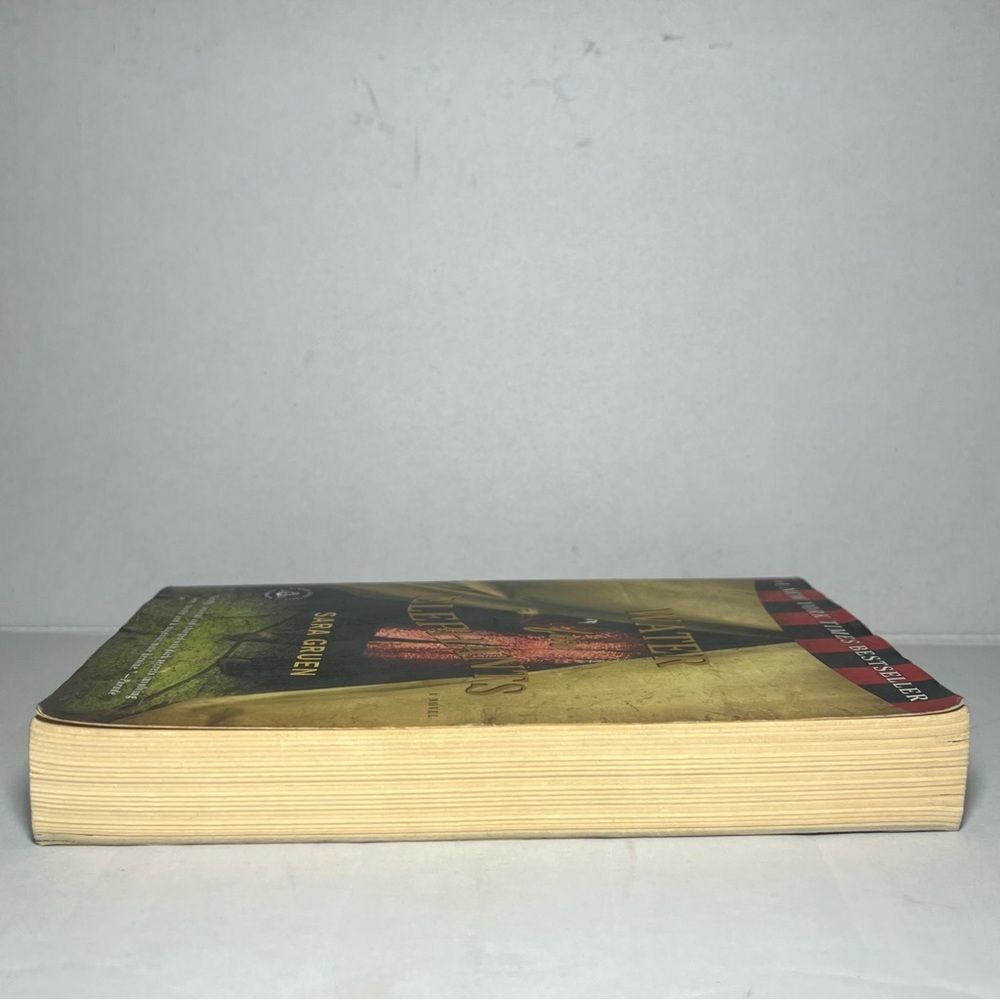 Water for Elephants Novel Paperback Historical Romantic Depression Era 1930’s - Picture 6 of 8